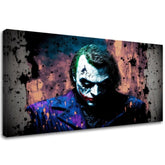 Slika na platnu z motivom joker v vijoličnem plašču – 3D prikaz platna z vidnim lesenim okvirjem, Papilora.