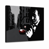 Ročno poslikana slika POP Art James Bond 1 del bond3 – 3D vizualizacija ročno poslikanega platna na belem ozadju. Prevladujoče barve: črna, siva, rdeča.