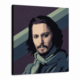 Ročno poslikana slika POP Art Johnny Depp1 kos jd – 3D vizualizacija ročno poslikanega platna na belem ozadju. Prevladujoče barve: vijolična, modra, črna, bež, zelena.