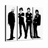 Ročno poslikana slika POP Art Rolling Stones 4 kosi rs – 3D vizualizacija ročno poslikanega platna na belem ozadju. Prevladujoče barve: črna, bela, siva.