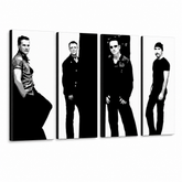 Ročno poslikana slika POP Art U2 v črni barvi 4 kosi U2 – 3D vizualizacija ročno poslikanega platna na belem ozadju. Prevladujoče barve: črna, bela, siva.