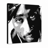 Ročno poslikano slikarstvo POP Art 2 PAC 1 kos 2pac – 3D vizualizacija ročno poslikanega platna na belem ozadju. Prevladujoče barve: črna, bela, siva.