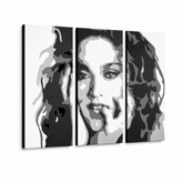 Ročno poslikano slikarstvo POP Art MADONNA 3 kosi ma3 – 3D vizualizacija ročno poslikanega platna na belem ozadju. Prevladujoče barve: črna, bela, siva.