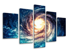 Slika na platnu z motivom spiralna galaksija v vesolju – 3D prikaz platna z vidnim lesenim okvirjem, Papilora.