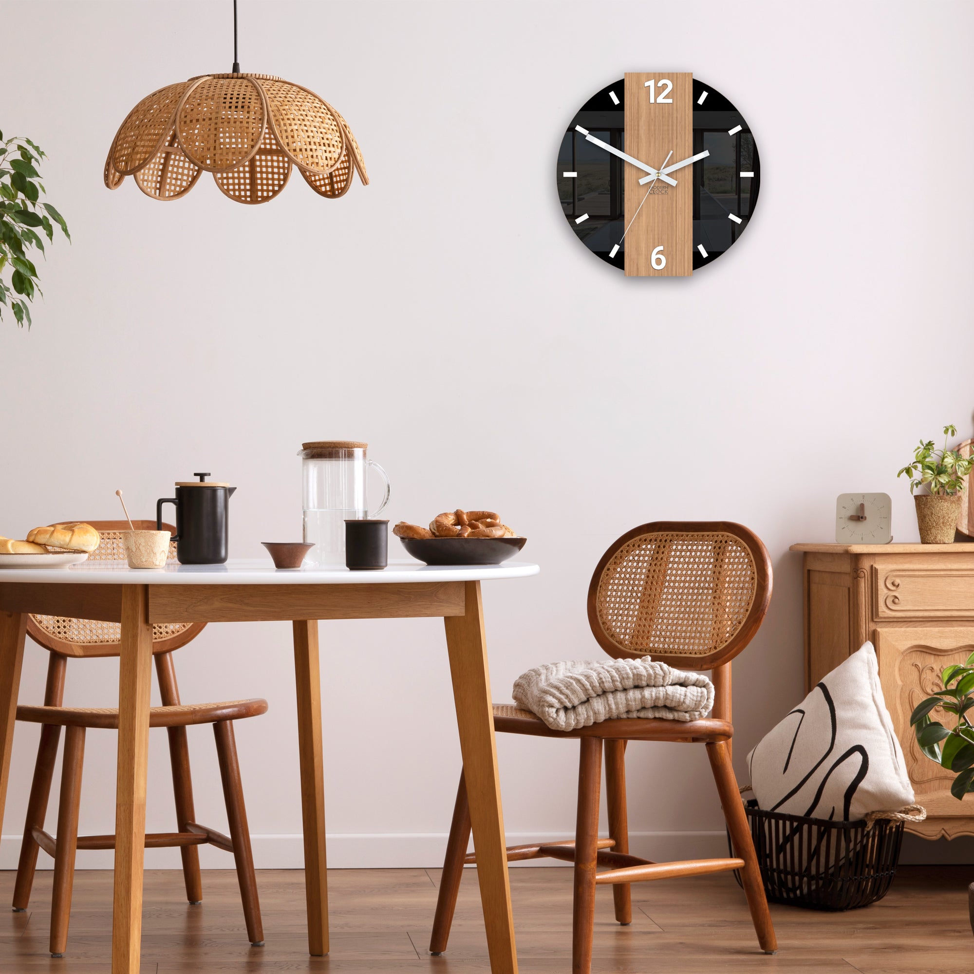 Sodobna stenska ura PRIMO Round