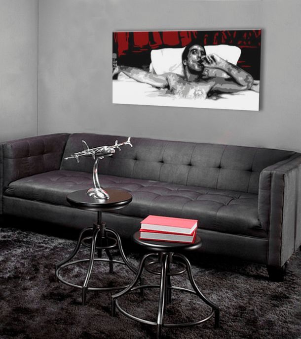 Največji gangsterji na platnu SCARFACE - TONY MONTANA s cigaro v bazenu