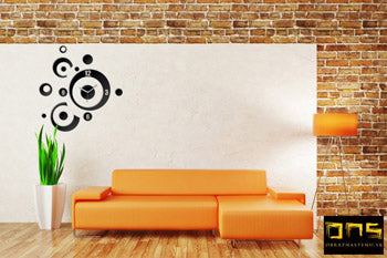 Moderna stenska ura PLANET  NH005