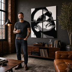 Ročno poslikana slika POP Art Bono-U2 4 kosi bono2 – slika v sodobnem moškem interjerju, lifestyle vizualizacija. Prevladujoče barve: črna, bela, siva.