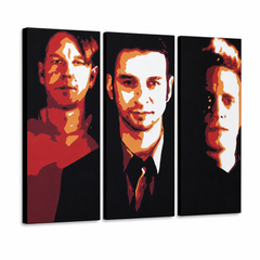 Ročno poslikana slika POP Art Depeche Mode 3 kosi dep2 – 3D vizualizacija ročno poslikanega platna na belem ozadju. Prevladujoče barve: črna, rdeča, oranzová, bela.