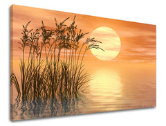 Slika na platnu z motivom sončni zahod nad vodo s travo – 3D prikaz platna z vidnim lesenim okvirjem, Papilora.